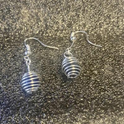 BOUCLES D OREILLE