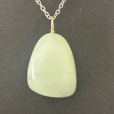 JADE VERTE PENDENTIF