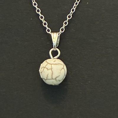 MAGNESITE PENDENTIF 9