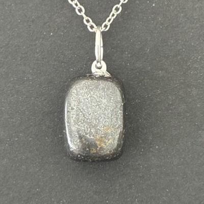 MAGNETITE PENDENTIF 7