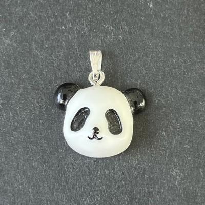 ANIMAL TOTEM PANDA PENDENTIF