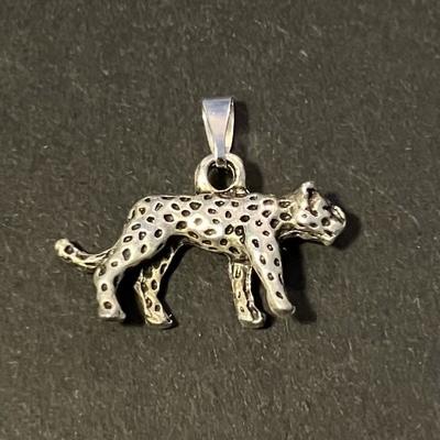 ANIMAL TOTEM PANTHERE PENDENTIF