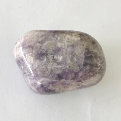LEPIDOLITE PIERRE 6