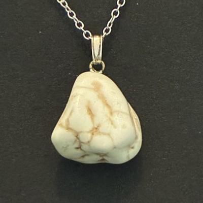 MAGNESITE PENDENTIF 7