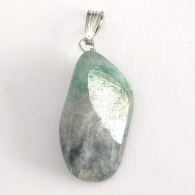 EMERAUDE PENDENTIF 9