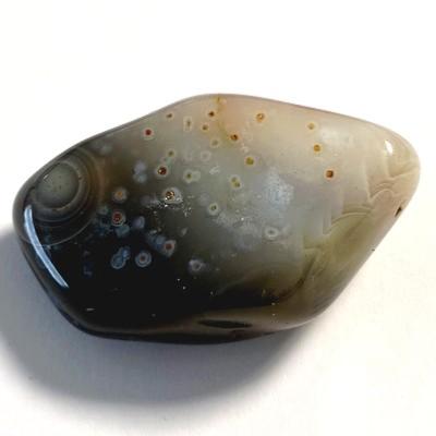 AGATE DE BOTSWANA PIERRE 11