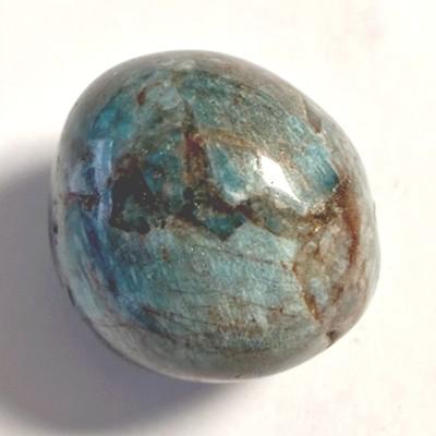 APATITE BLEUE PIERRE 3