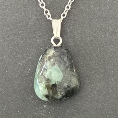EMERAUDE PENDENTIF 6