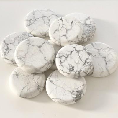 HOWLITE LOT 10 PIERRES PLATES