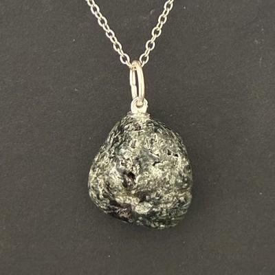 SERAPHINITE PENDENTIF 6