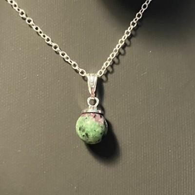 EPIDOTE RUBIS ZOISITE PENDENTIF