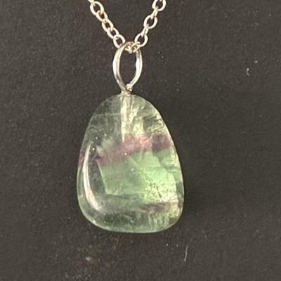 FLUORINE FLUORITE PENDENTIF 9