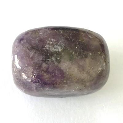 LEPIDOLITE PIERRE 4