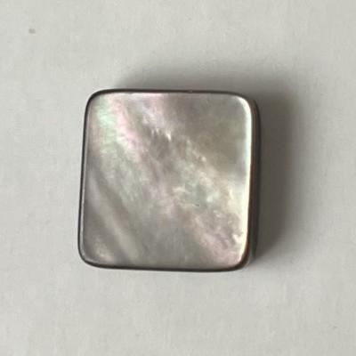 NACRE COQUILLAGE PERLE CARREE