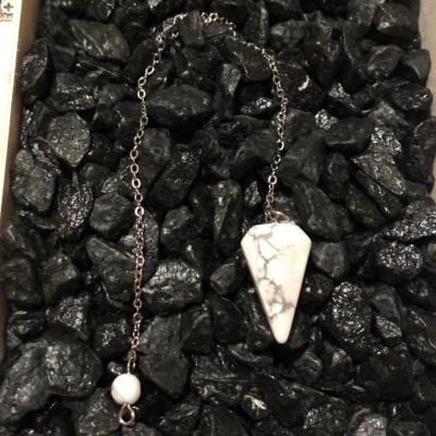 HOWLITE PENDULE