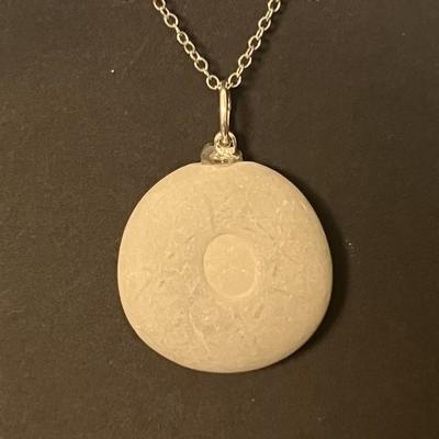 PIERRE DES FEES PENDENTIF 2