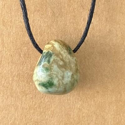 SMARAGDITE PENDENTIF 4