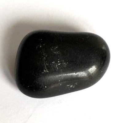 TOURMALINE NOIRE PIERRE 5