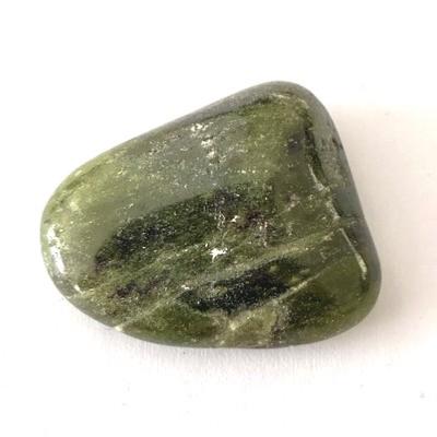 VESUVIANITE IDOCRASE PIERRE 1