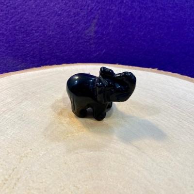 ELEPHANT OBSIDIENNE