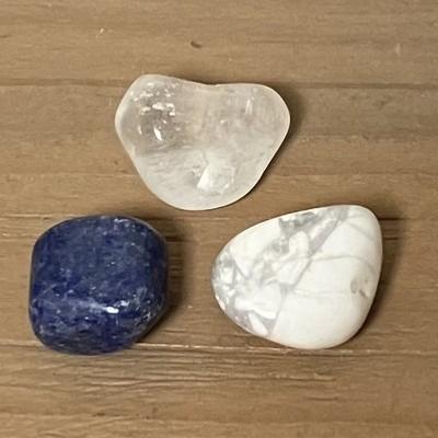 3 PIERRES LACHER PRISE PRESENT
