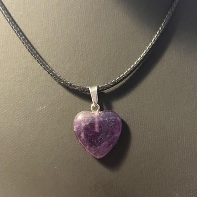 AMETHYSTE PENDENTIF COEUR