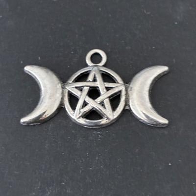BRELOQUE PENTACLE TRIPLE LUNE