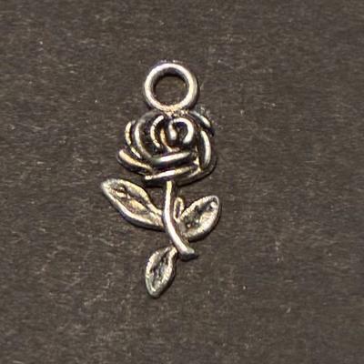 BRELOQUE ROSE