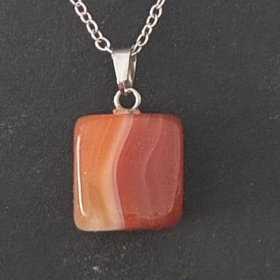 CORNALINE PENDENTIF 12