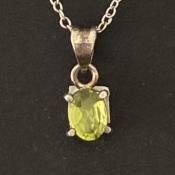 PERIDOT OLIVINE PENDENTIF 4