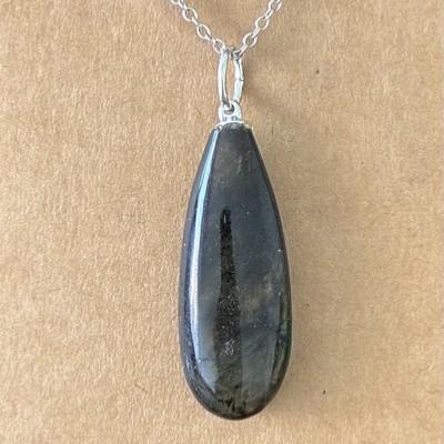 SPECTROLITE LARVIKITE PENDENTIF 8