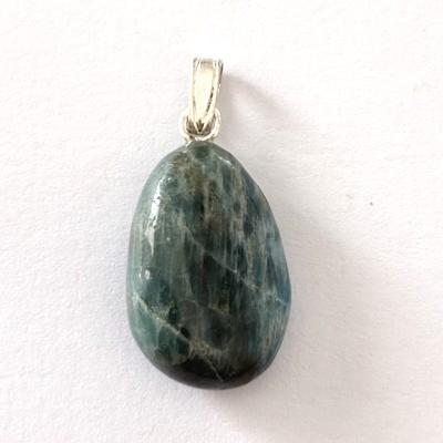 APATITE BLEUE PENDENTIF 3