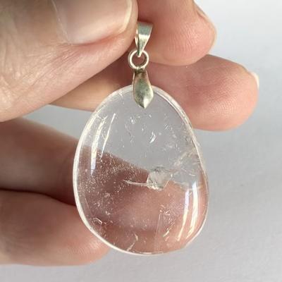 CRISTAL DE ROCHE QUARTZ PENDENTIF 1