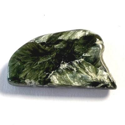 SERAPHINITE PIERRE 5