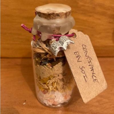 Comment fabriquer une Spell Jar / Fiole magique de sorcire ?