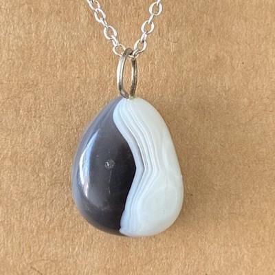 AGATE DE BOTSWANA PENDENTIF 6