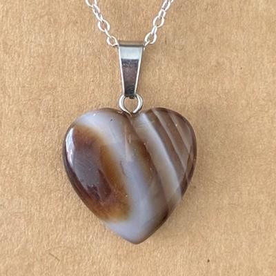 AGATE DE BOTSWANA PENDENTIF COEUR 7