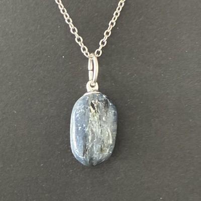 CYANITE KYANITE PENDENTIF 2