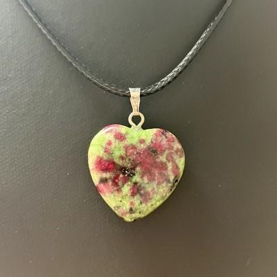 EPIDOTE RUBIS ZOISITE PENDENTIF