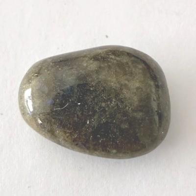 LABRADORITE PIERRE 3