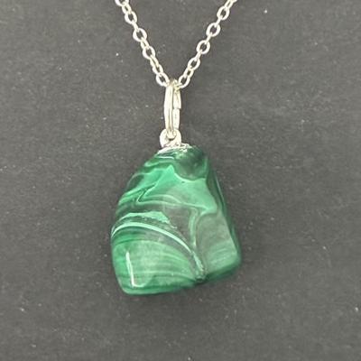 MALACHITE PENDENTIF 3