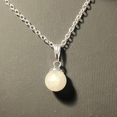 PIERRE DE LUNE BLANCHE PENDENTIF