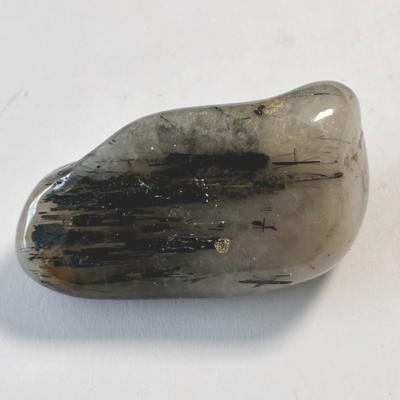 QUARTZ TOURMALINE PIERRE 11