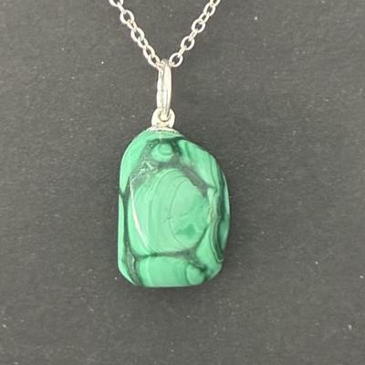 MALACHITE PENDENTIF 9