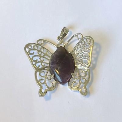AMETHYSTE PAPILLON PENDENTIF
