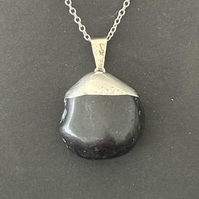 ONYX PENDENTIF 7