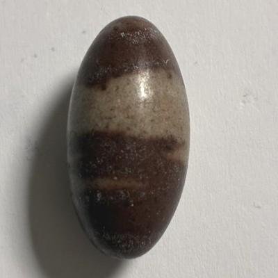 SHIVA LINGAM PIERRE 1