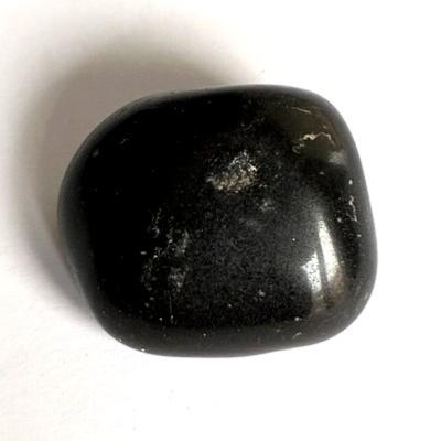 TOURMALINE NOIRE PIERRE 6