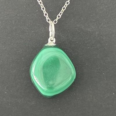 MALACHITE PENDENTIF 5