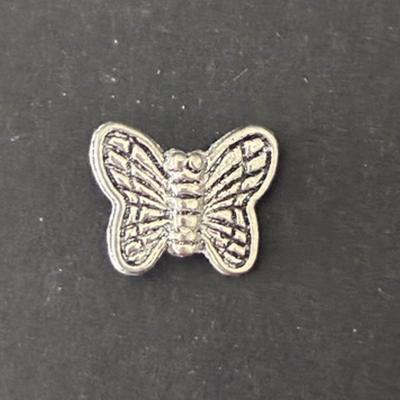 BRELOQUE PAPILLON PERLE